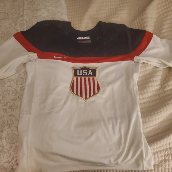Nike Shirts Authentic 24 Nike Team Usa Mens Hockey Jersey Size